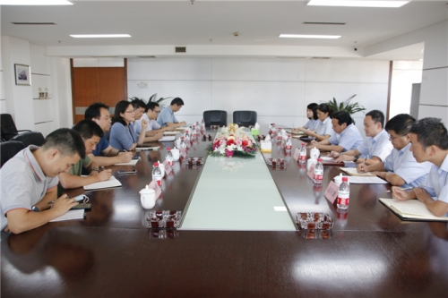 【领导关怀】同商共谋  将产改工作进行到底——浙江省总工会、省建设建材工会、市总工会、市建设工会领导一行走访利来官方网调研指导